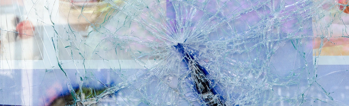 Window Broken Glass Repair in Sunrise, FL